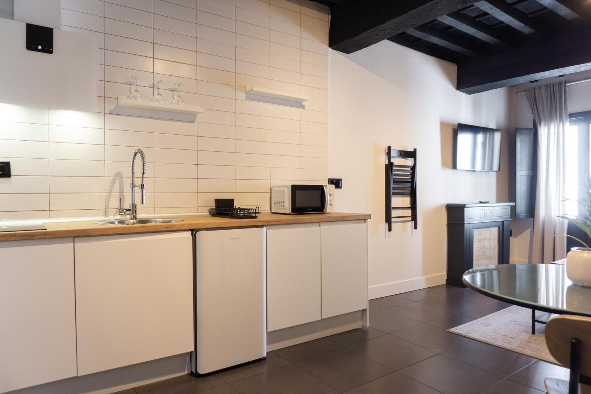La Antigua Fonda Relator Apartment Hervas Luaran gambar
