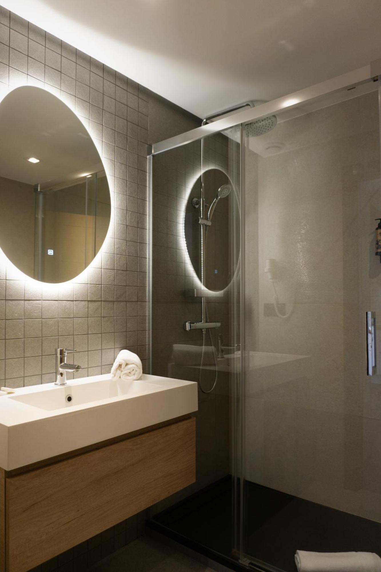 La Antigua Fonda Relator Apartment Hervas Luaran gambar